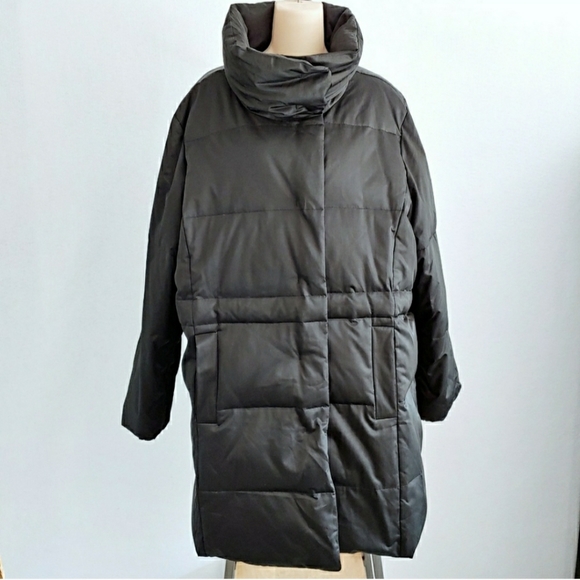 Jackets & Blazers - J.jill puffer coat.